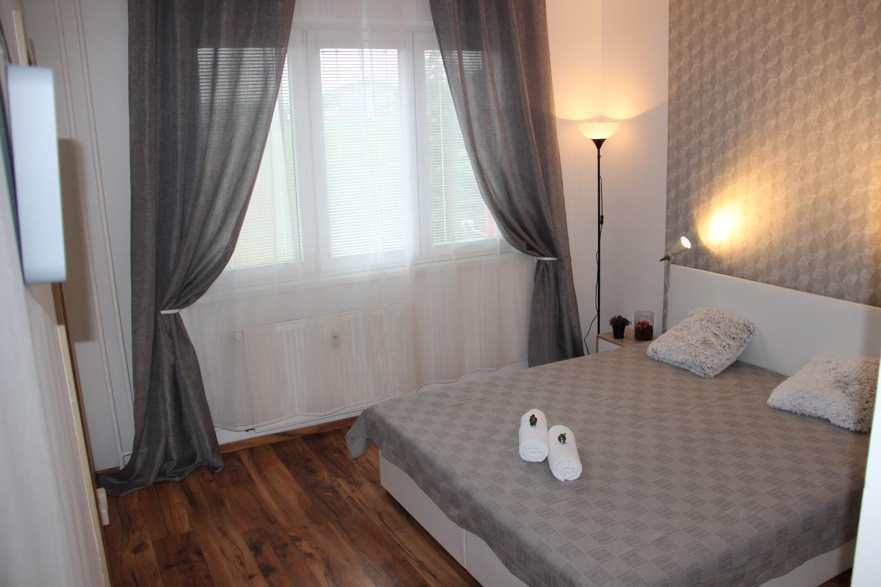Apartment 3Kk De Luxe Beroun  Dış mekan fotoğraf